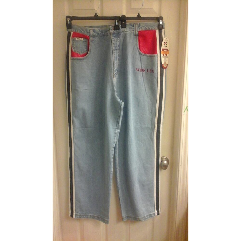 Revolt Jeans, Women's plus sz 20, Light Wash, Faux Leather Trim, cotton, NWT